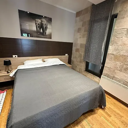 Bono Aparthotel *