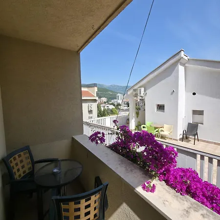 Bono Aparthotel Budva